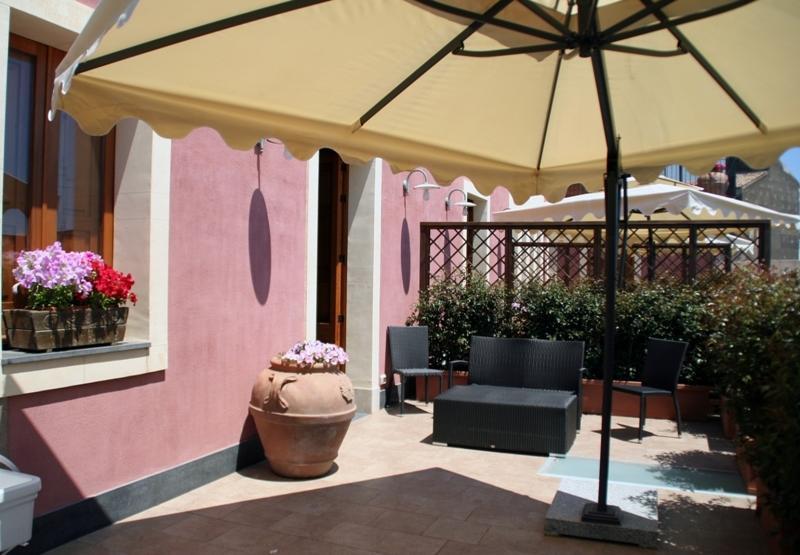 I Cento Campanili Apartman Acireale Kültér fotó